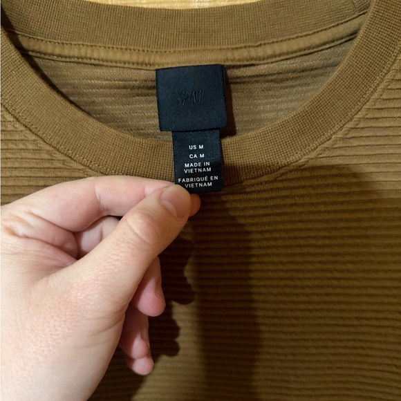 H&M Tan Ribbed Knit Top - Picture 2 of 4